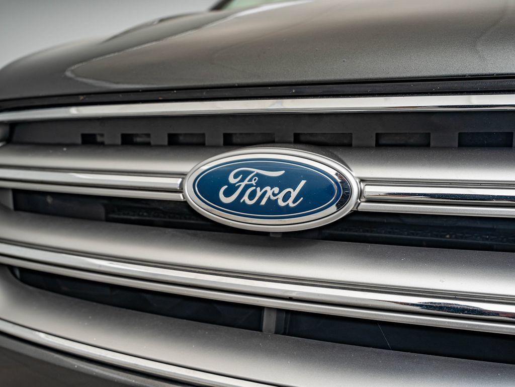 Used 2017 Ford Escape SE FWD image 12
