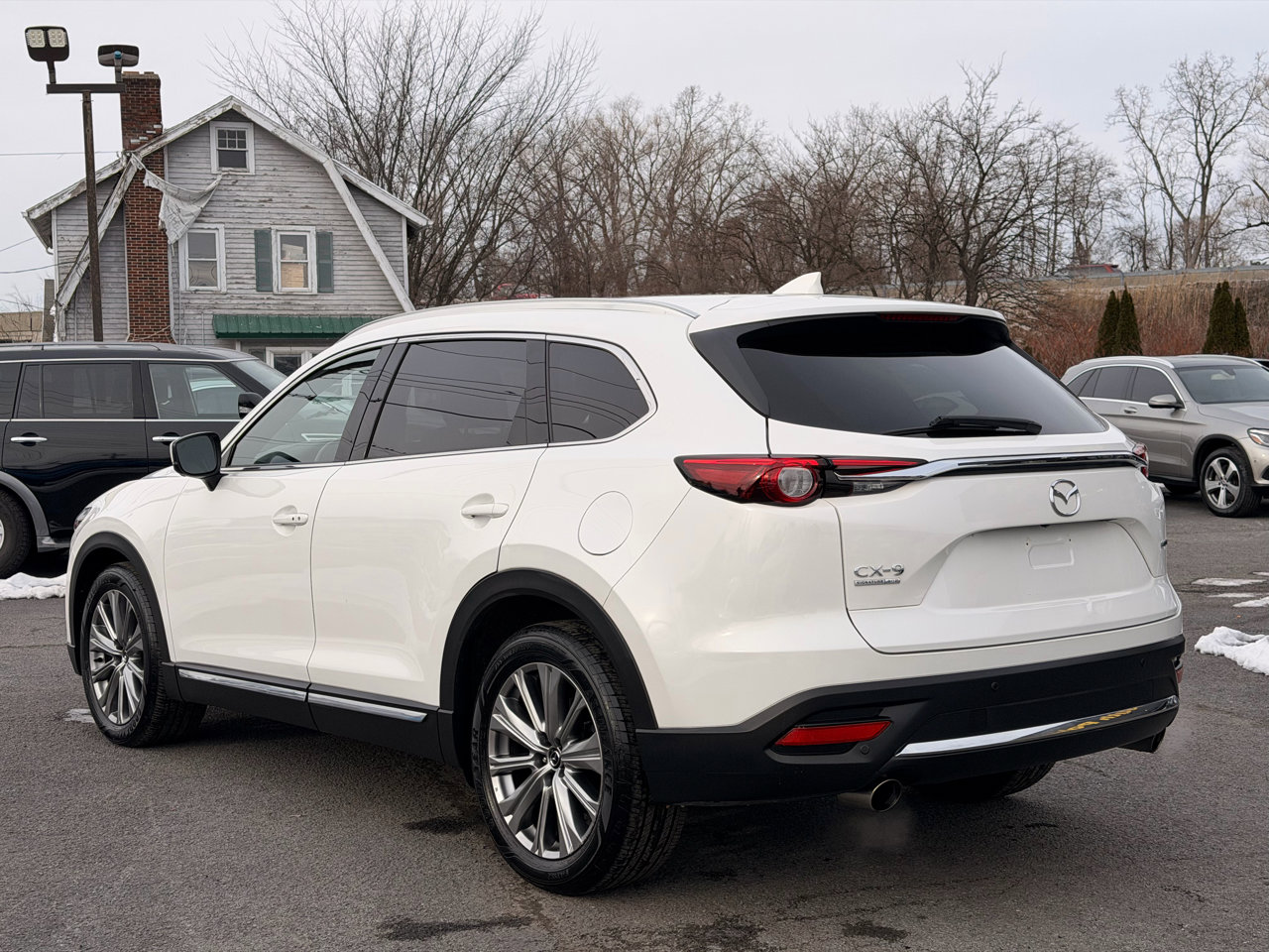 Used 2021 MAZDA CX-9 Signature image 7
