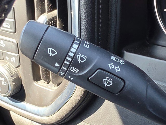 Used 2019 Chevrolet Silverado 1500 LT w/ All-Star Edition AWD/4WD image 32