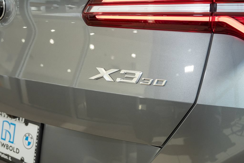 New 2026 BMW X3 xDrive30i w/ Premium Package AWD/4WD image 13
