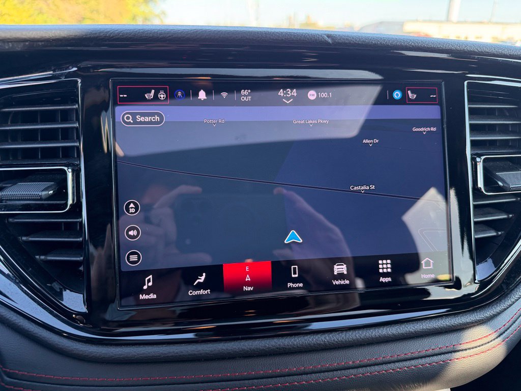 Used 2024 Dodge Durango GT AWD/4WD image 6