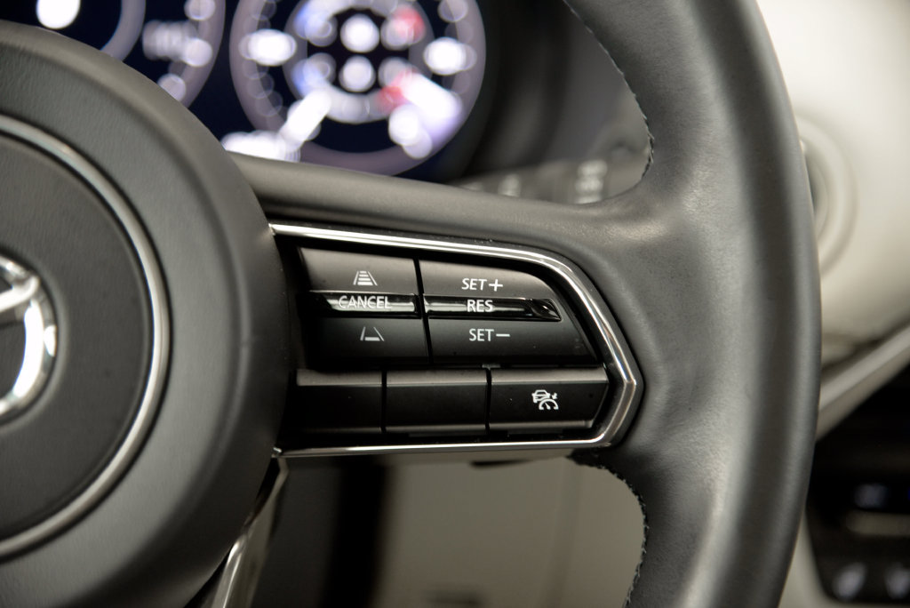 Certified 2024 MAZDA CX-90 Plug-In Hybrid w/ Premium Plus AWD/4WD image 23