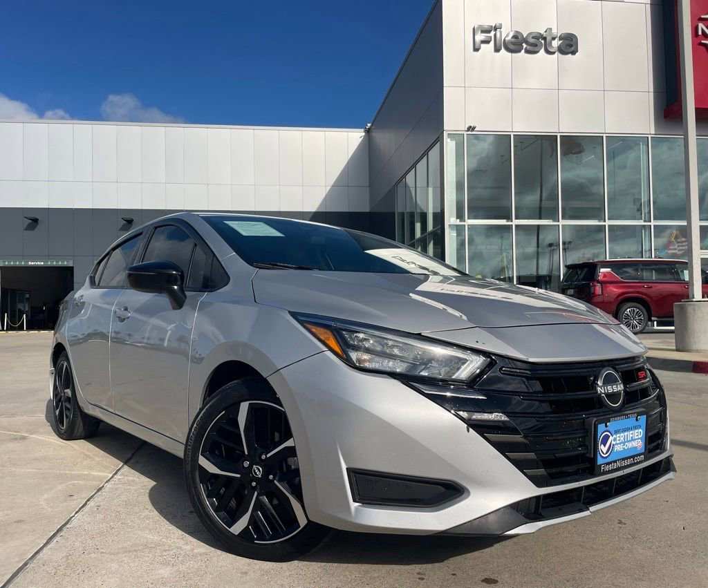 Certified 2024 Nissan Versa SR w/ Trunk Package FWD image 1
