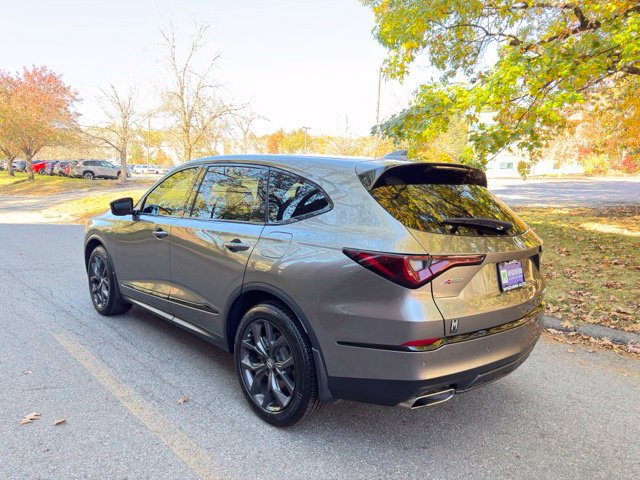 Used 2024 Acura MDX A-Spec AWD/4WD image 9