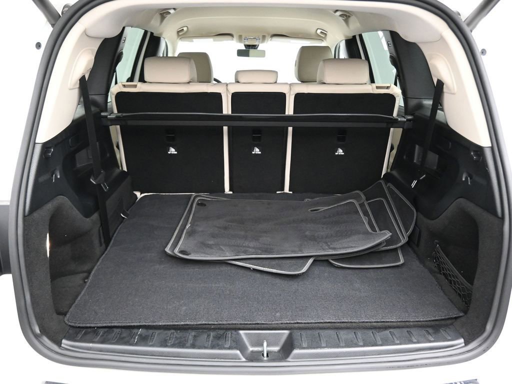 Used 2022 Mercedes-Benz GLB 250 image 14