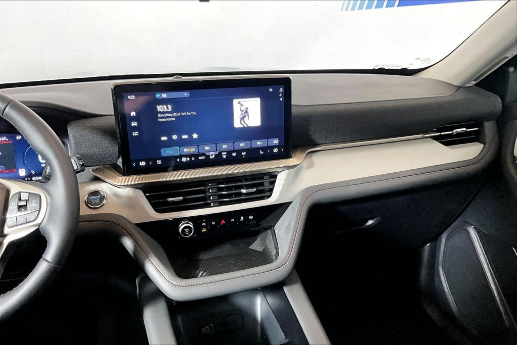 New 2026 Ford Explorer Active w/ Active Comfort Package RWD image 7