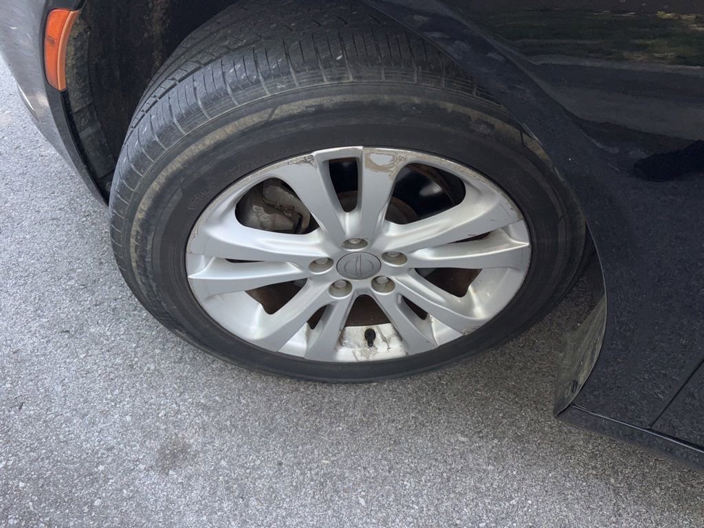 Used 2017 Chrysler 200 Limited Platinum FWD image 37