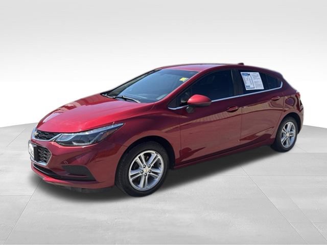 Used 2017 Chevrolet Cruze LT w/ Convenience Package FWD image 3