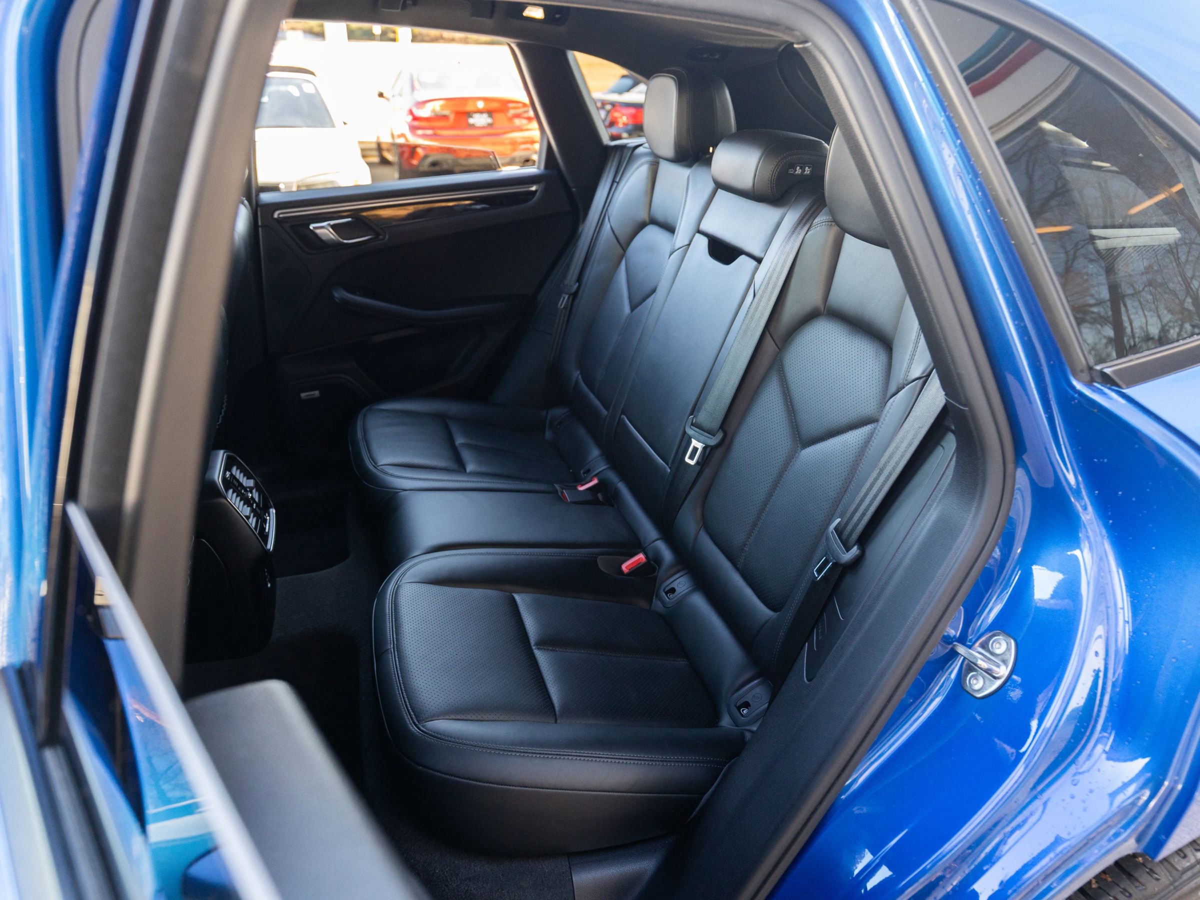 Used 2020 Porsche Macan image 23