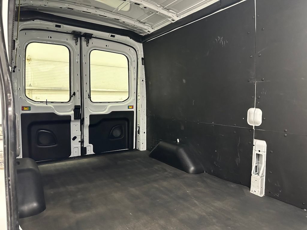 Used 2024 Ford Transit 250 148 Medium Roof w/ Load Area Protection Package RWD image 39