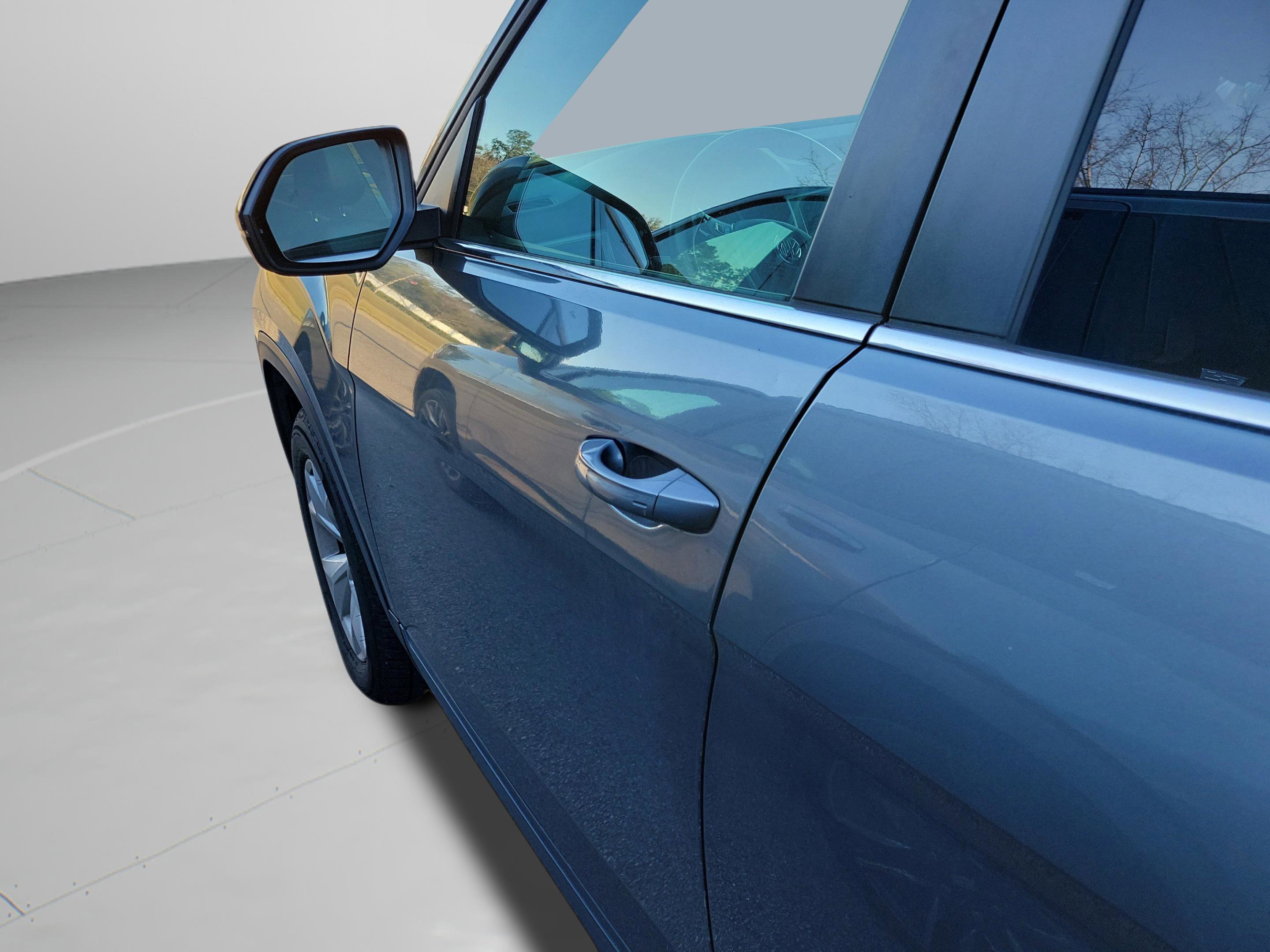 Used 2019 Volkswagen Atlas SE image 17