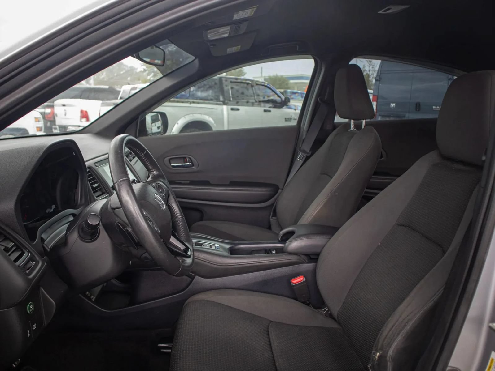 Used 2019 Honda HR-V Sport image 27