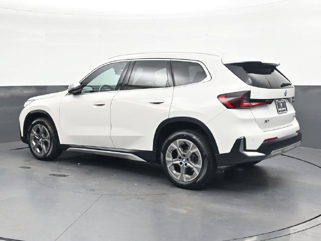 Used 2023 BMW X1 xDrive28i w/ Convenience Package AWD/4WD image 7
