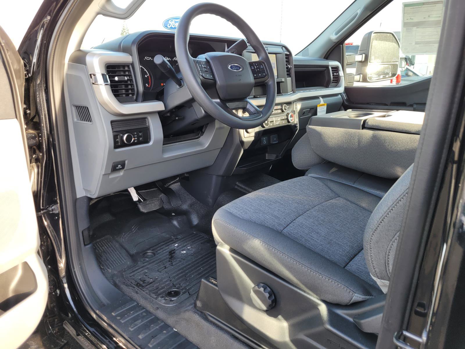 New 2026 Ford F250 XL w/ 360-Degree Camera Package image 15