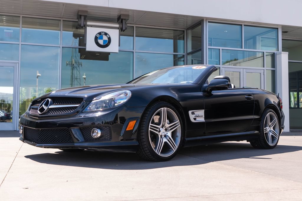 Used 2011 Mercedes-Benz SL 63 AMG image 4