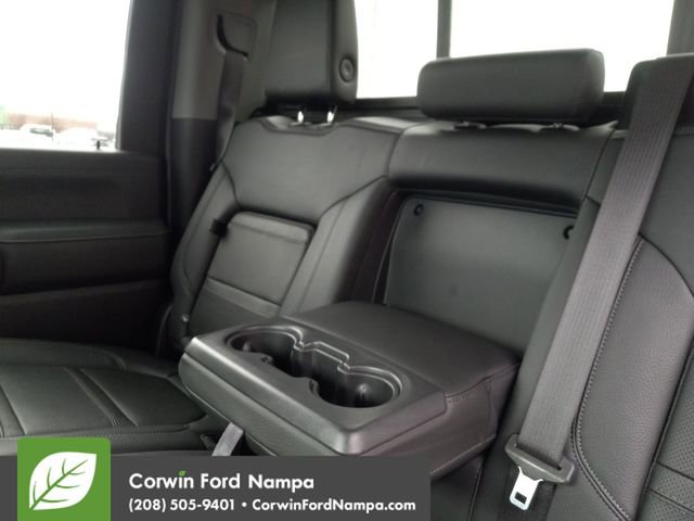 Used 2023 GMC Sierra 3500 Denali w/ Denali Ultimate Package image 26