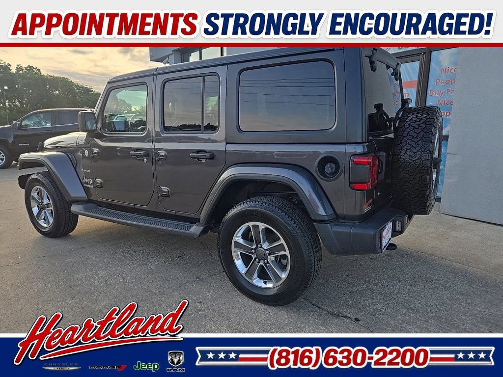 Used 2018 Jeep Wrangler Unlimited Sahara AWD/4WD image 6