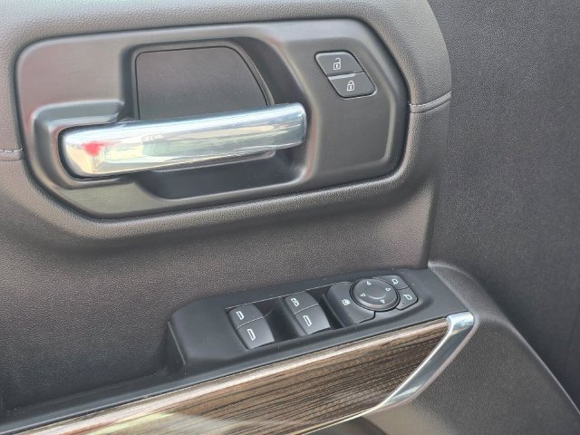 Used 2021 Chevrolet Silverado 1500 RST AWD/4WD image 25