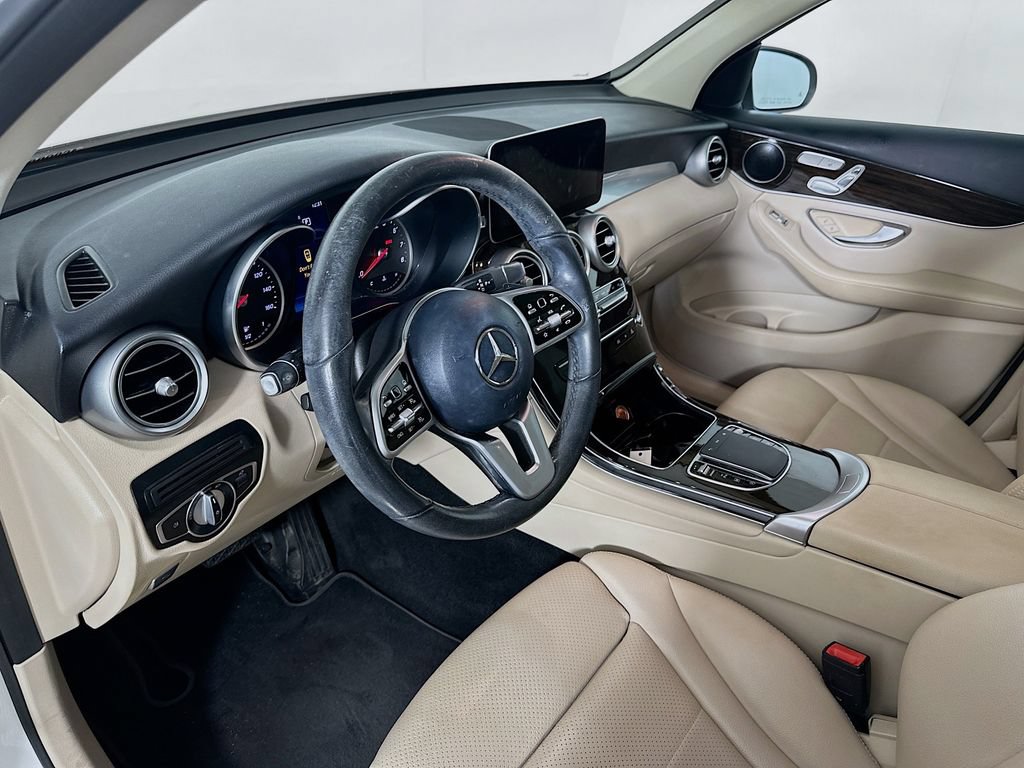 Used 2021 Mercedes-Benz GLC 300 image 10