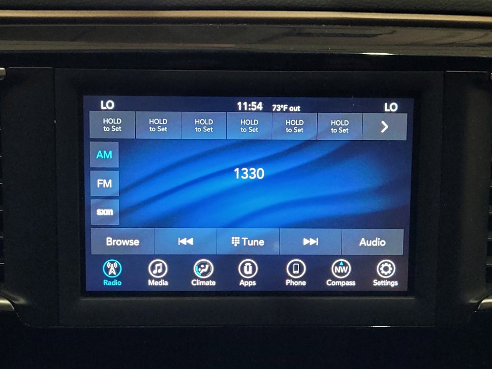 Used 2018 Chrysler Pacifica Touring Plus FWD image 25
