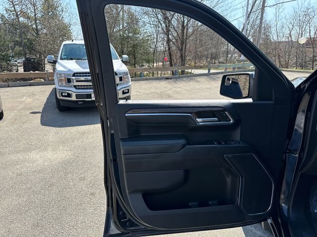 Used 2024 GMC Sierra 1500 SLE image 24