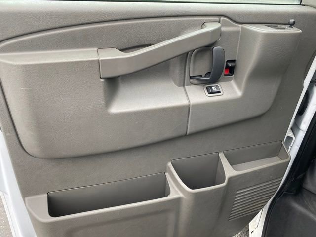 Used 2024 GMC Savana 2500 Work Van image 13