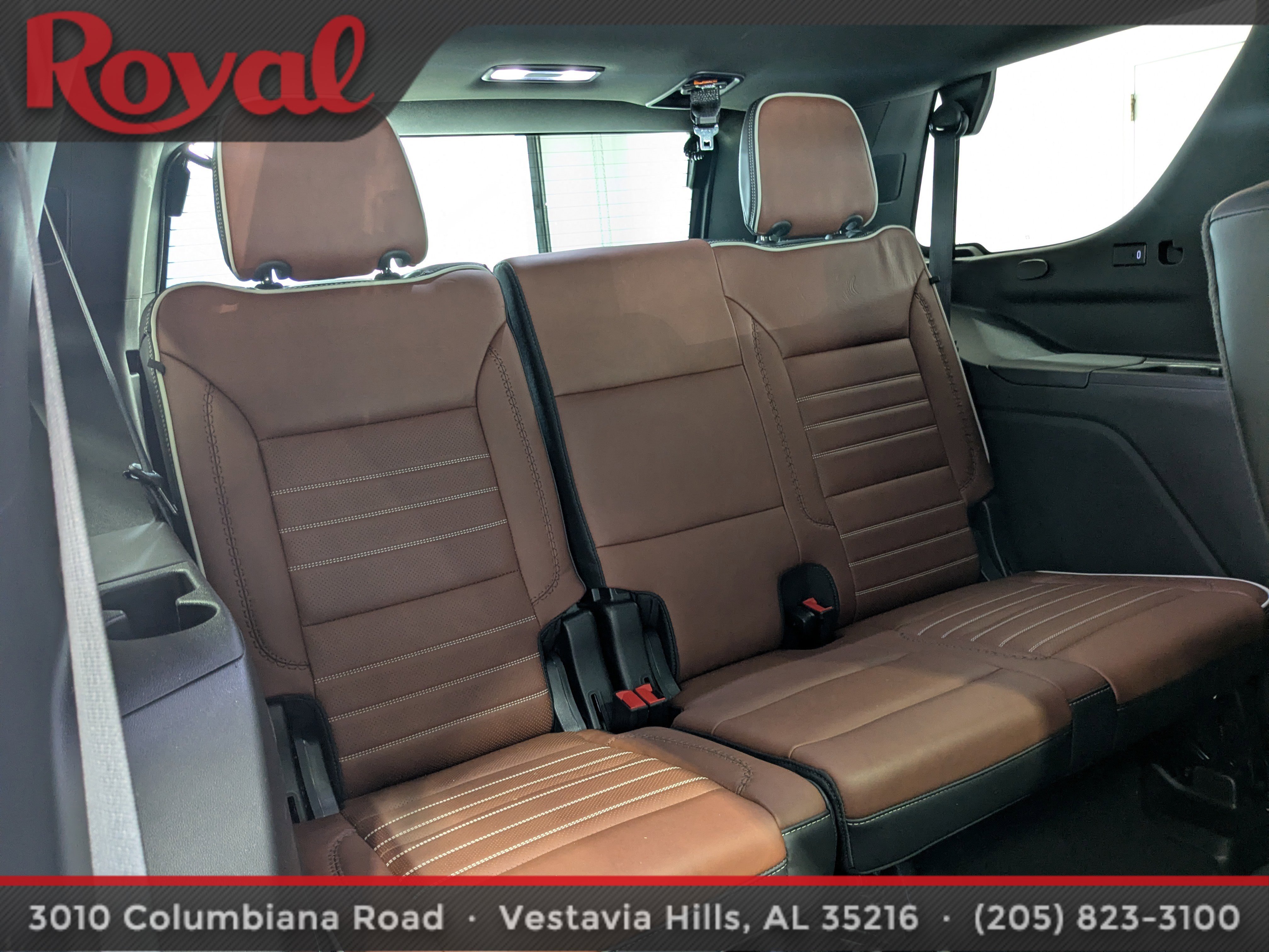 Used 2024 GMC Yukon Denali Ultimate image 12