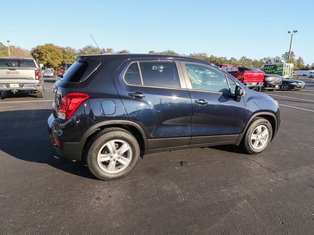 Used 2021 Chevrolet Trax LS w/ Tint and Cruise Package image 10