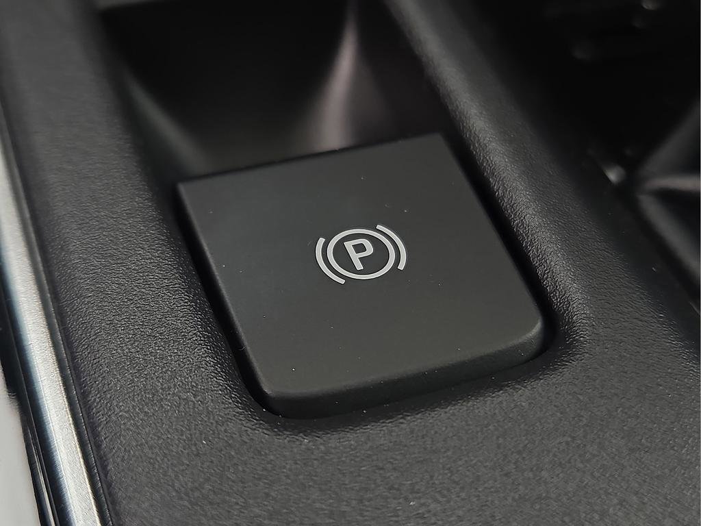 New 2026 Toyota Corolla Cross XLE image 22