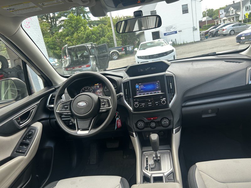 Used 2020 Subaru Forester AWD/4WD image 16