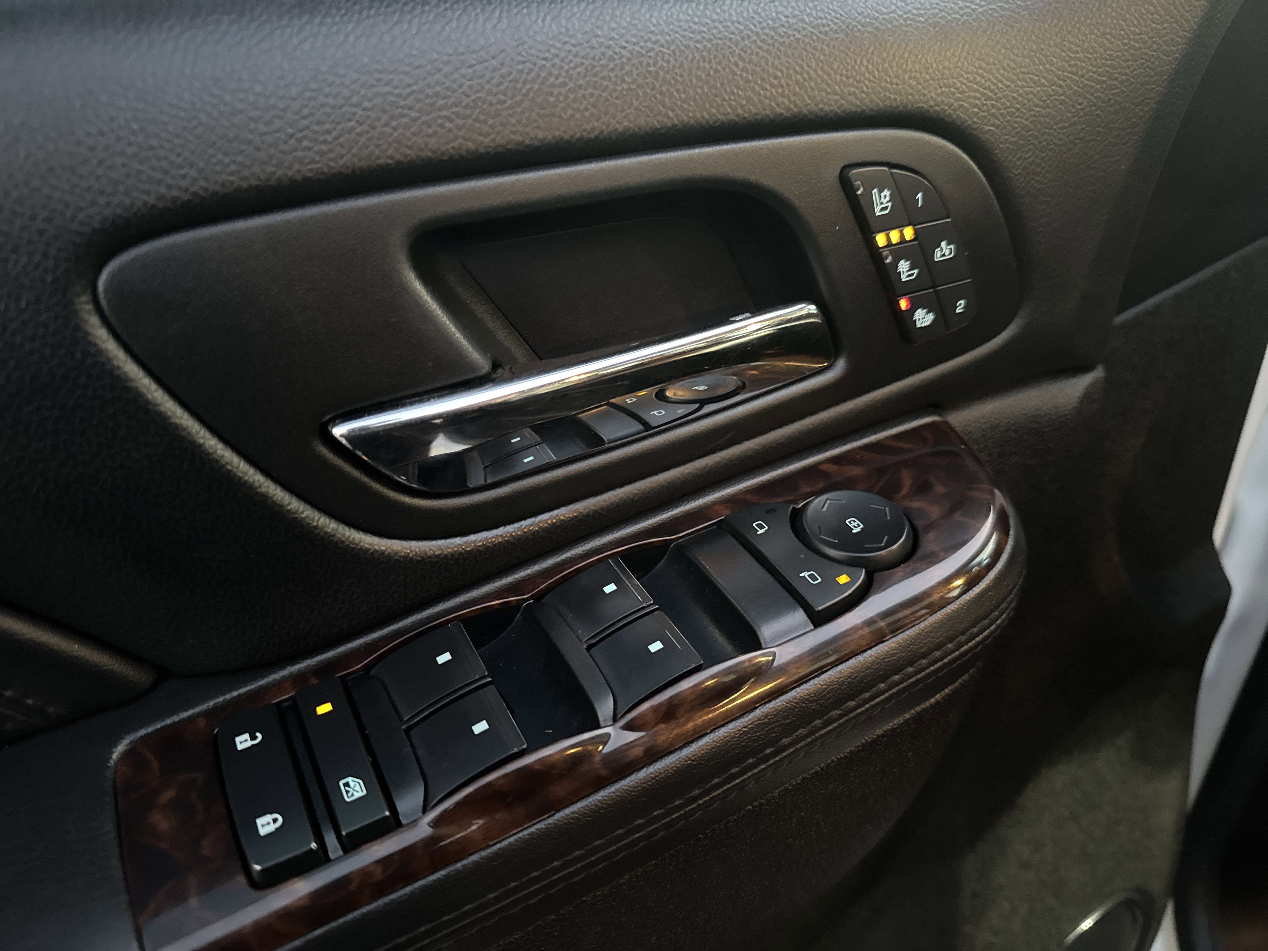 Used 2014 GMC Sierra 3500 Denali image 14