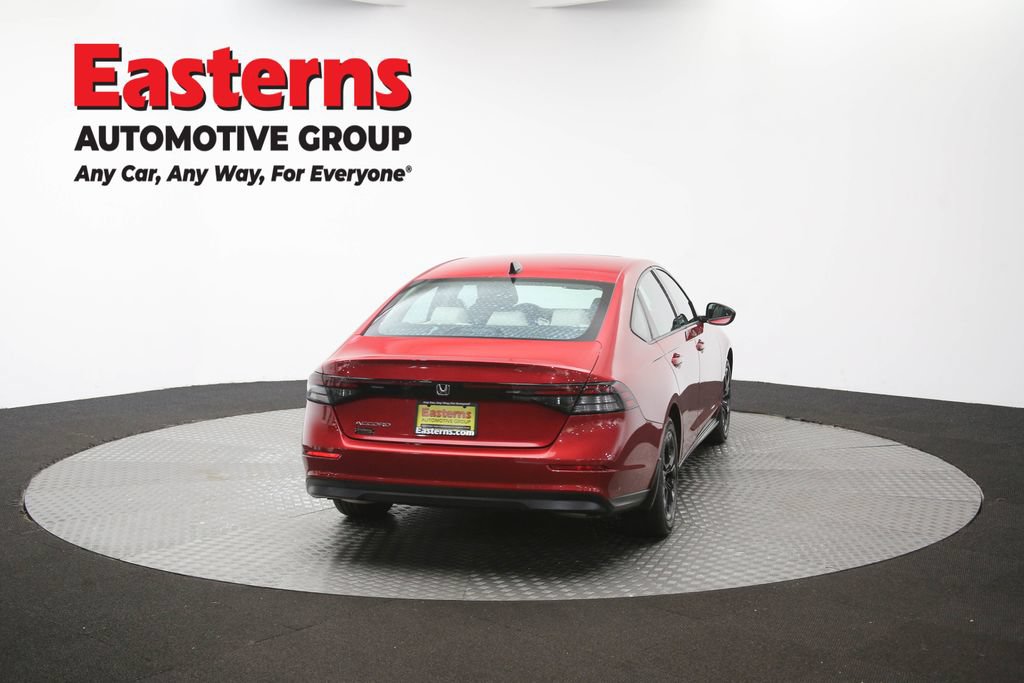 Used 2025 Honda Accord SE image 38