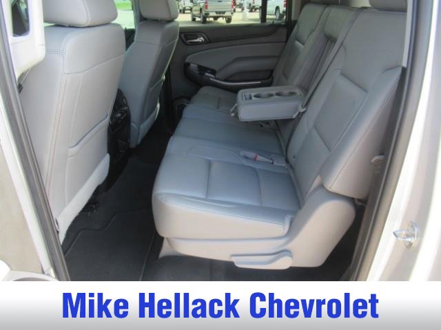 Used 2019 Chevrolet Suburban LT AWD/4WD image 19