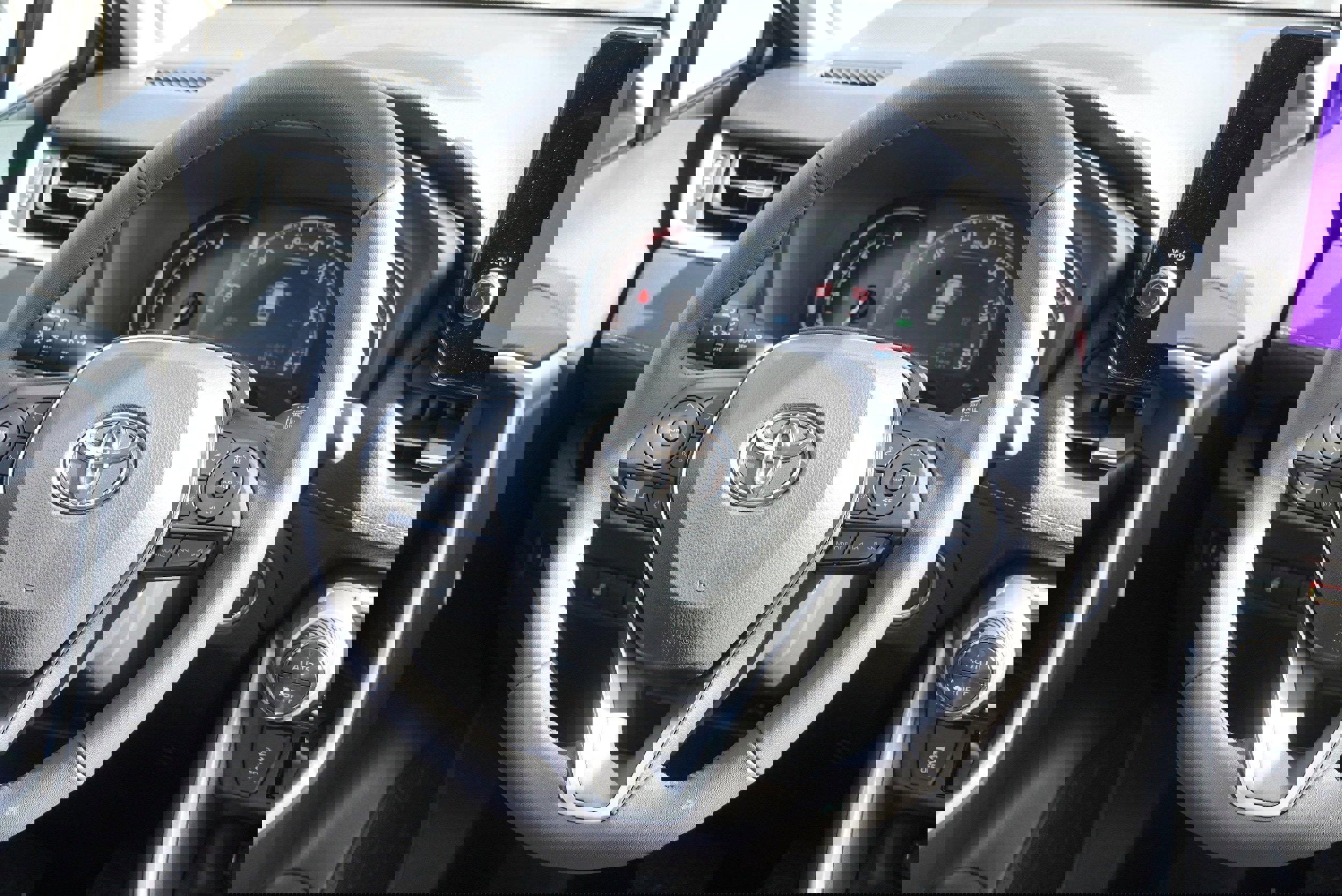 New 2025 Toyota RAV4 XLE Premium w/ Weather Package image 28