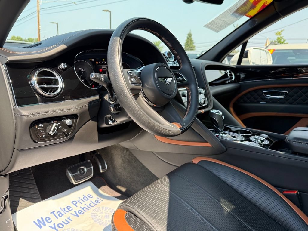 Used 2022 Bentley Bentayga Speed AWD/4WD image 31