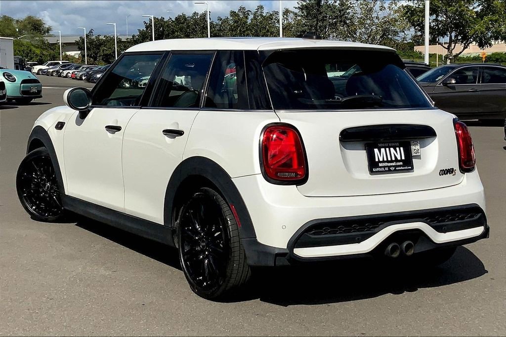 Certified 2023 MINI Cooper S image 11
