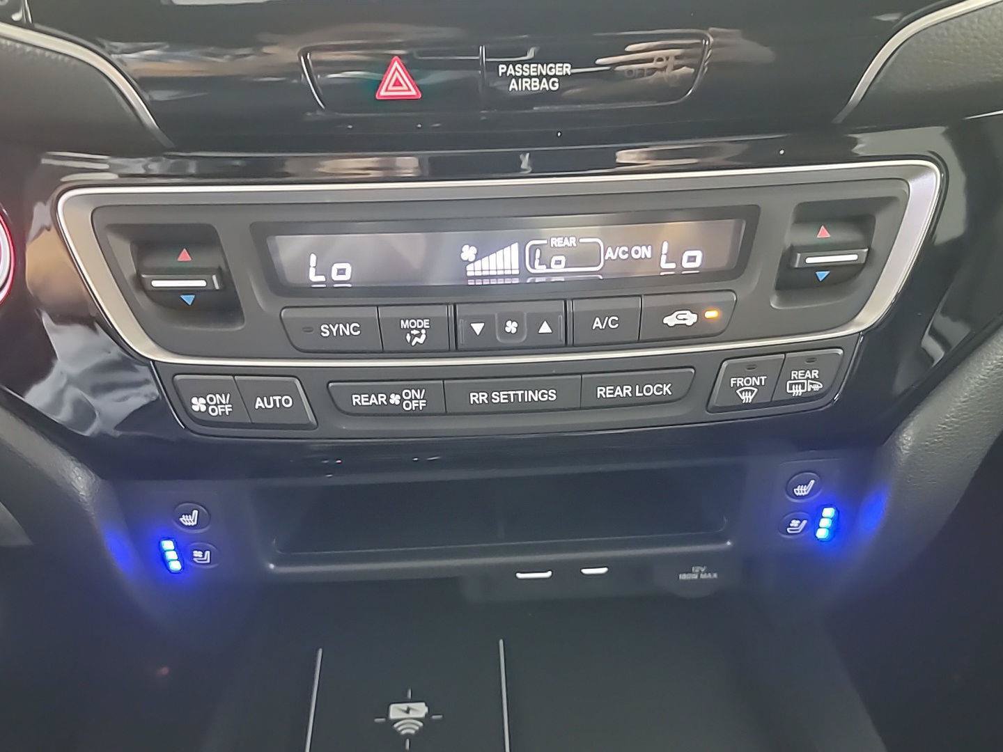 Certified 2024 Honda Passport Black Edition image 31