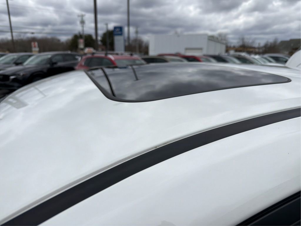 Used 2025 MAZDA CX-5 Carbon Edition image 12