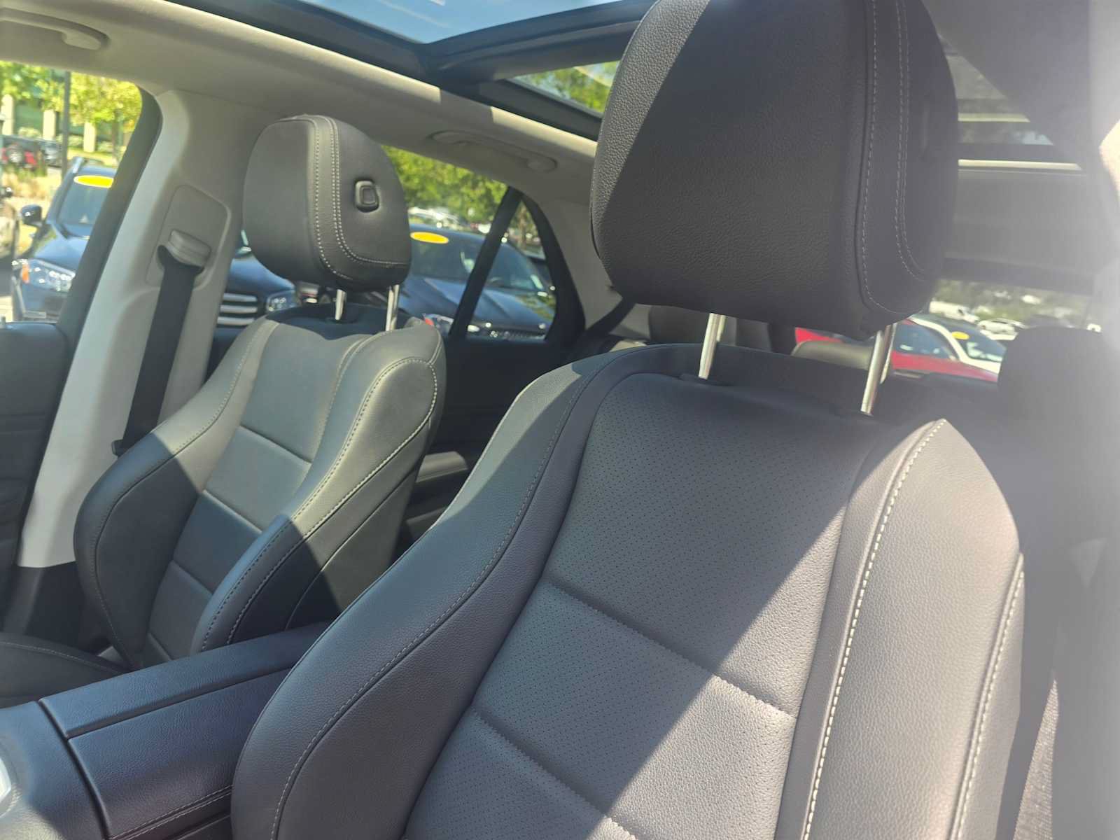 Certified 2024 Mercedes-Benz GLE 450 4MATIC image 25