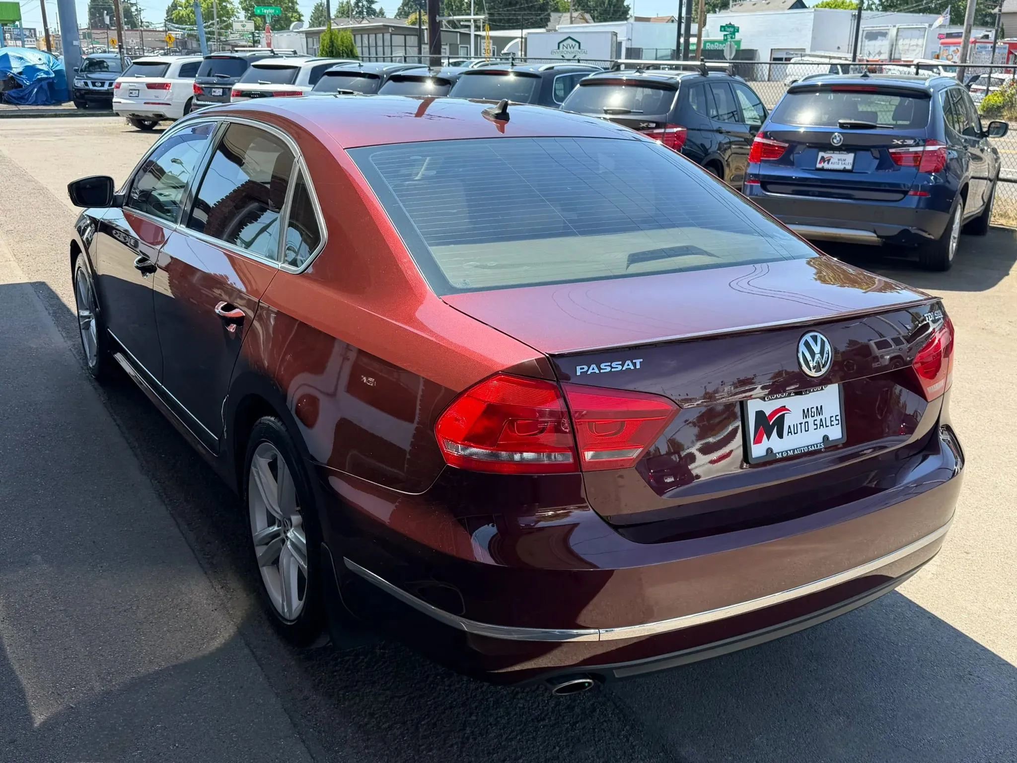 Used 2014 Volkswagen Passat TDI SEL Premium FWD image 5