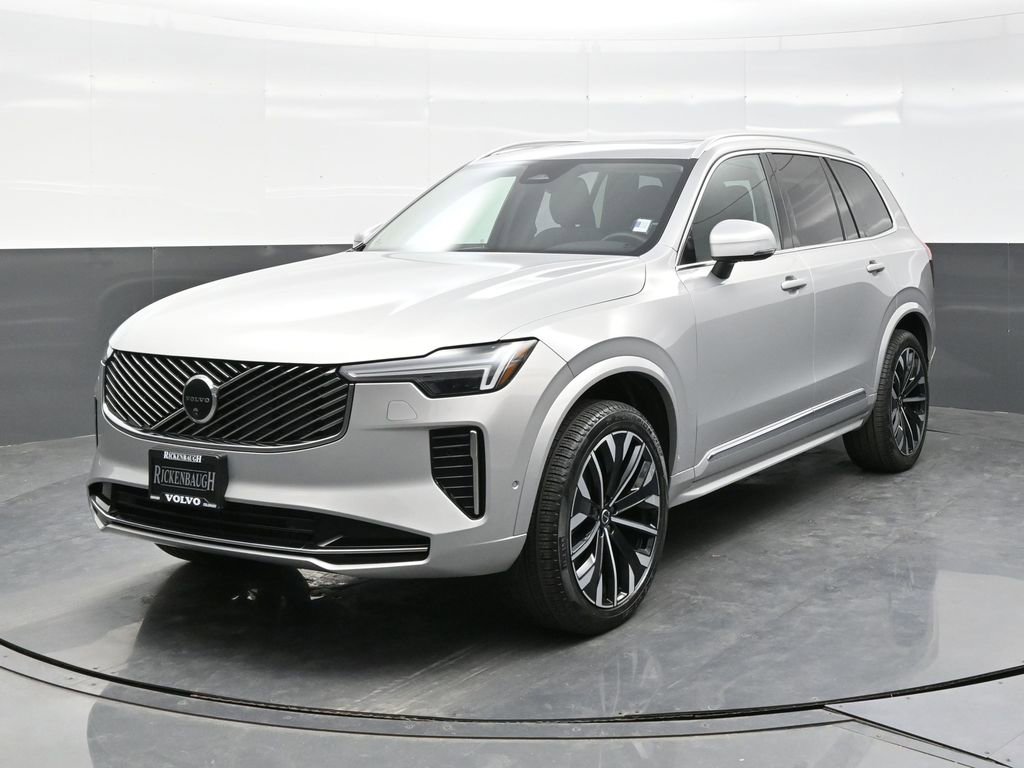 Used 2025 Volvo XC90 B6 Plus image 2