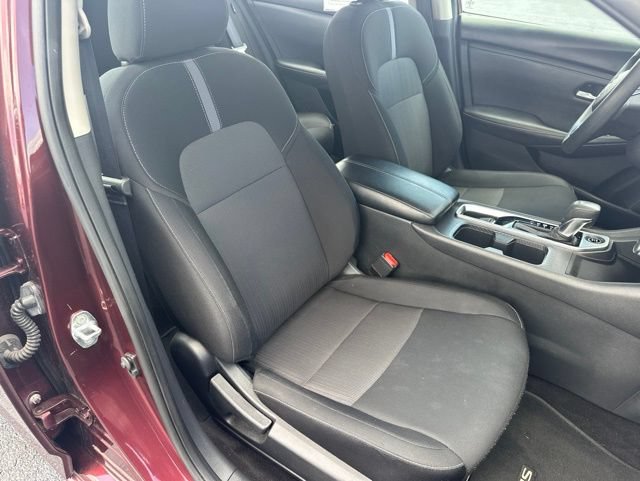 Used 2024 Nissan Sentra SV FWD image 29