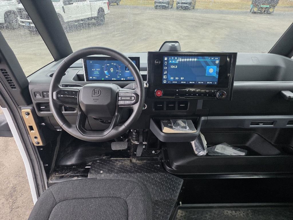 Used 2024 Chevrolet Brightdrop 600 w/ Commercial Equipment Package image 4