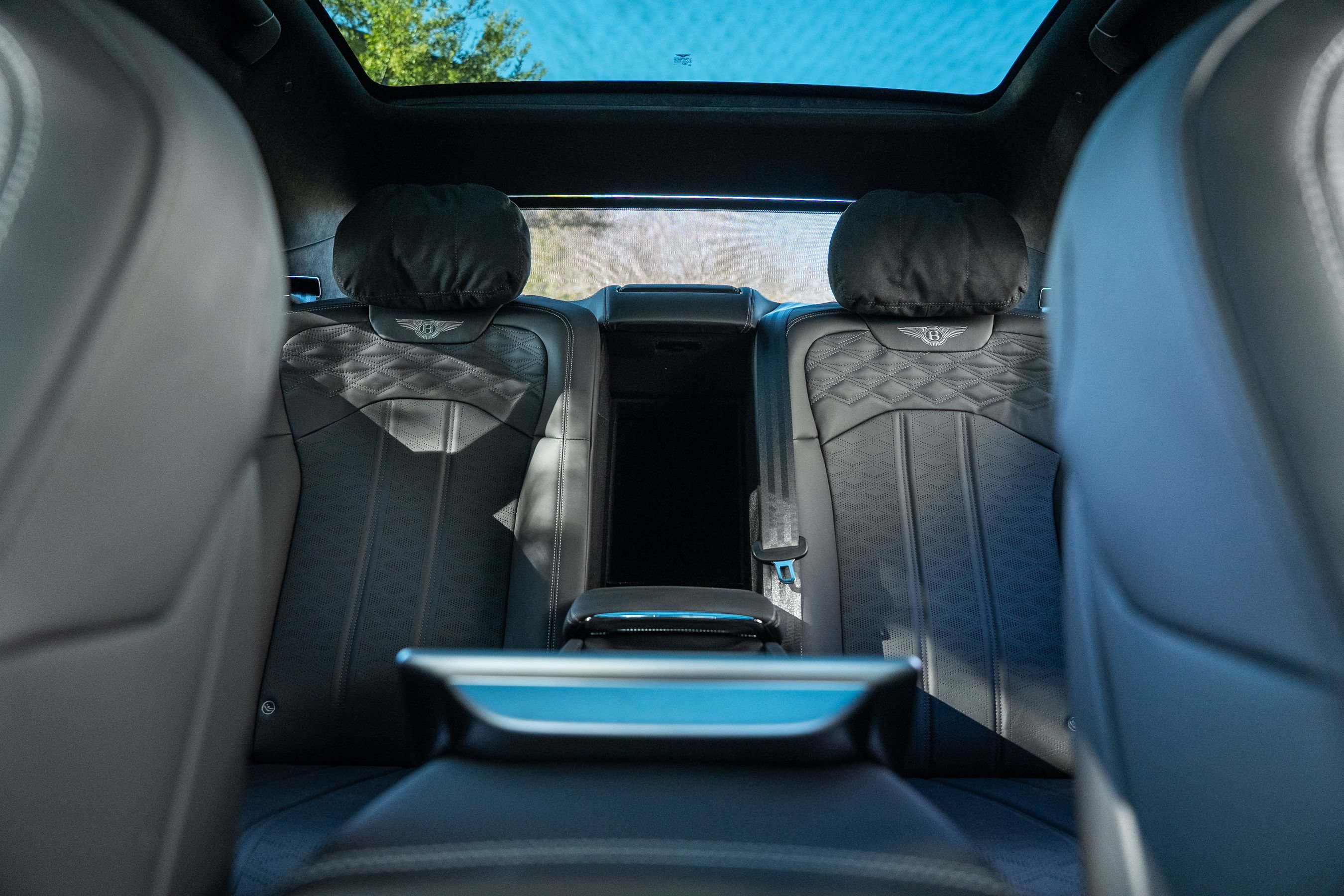 Certified 2025 Bentley Flying Spur Plug-In Hybrid AWD/4WD image 46