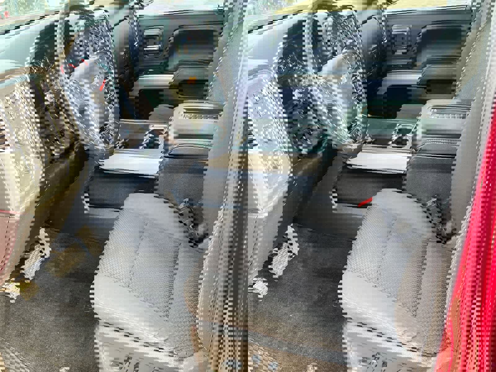 Used 2018 Chevrolet Silverado 1500 LT w/ All Star Edition image 10