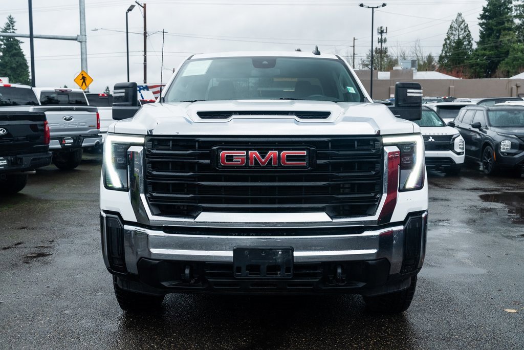 Used 2024 GMC Sierra 3500 Pro w/ Fleet Convenience Package image 2