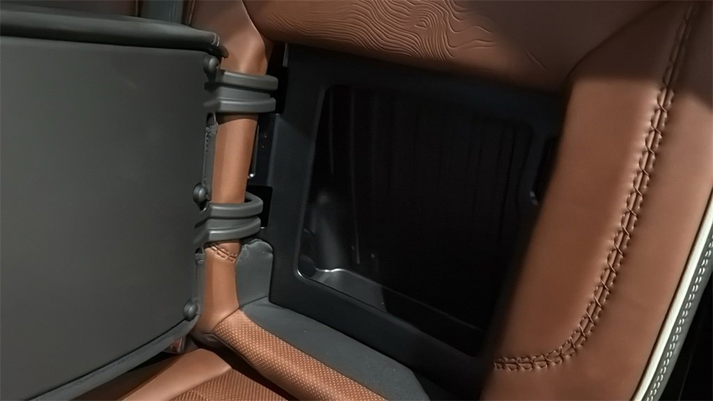 Used 2025 GMC Sierra 1500 Denali Ultimate image 19