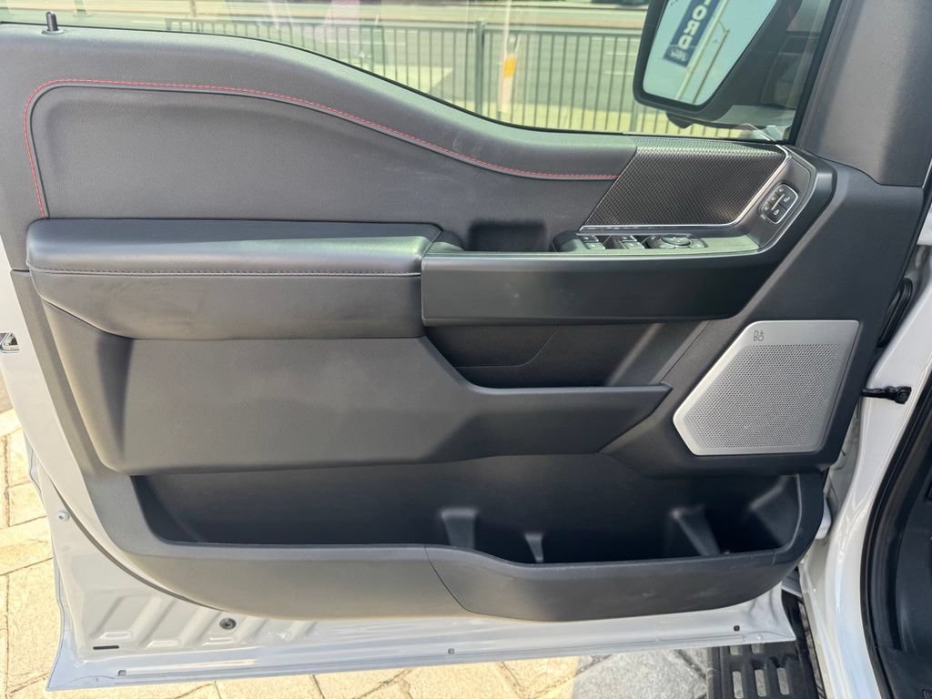 Used 2025 Ford F150 Raptor AWD/4WD image 18