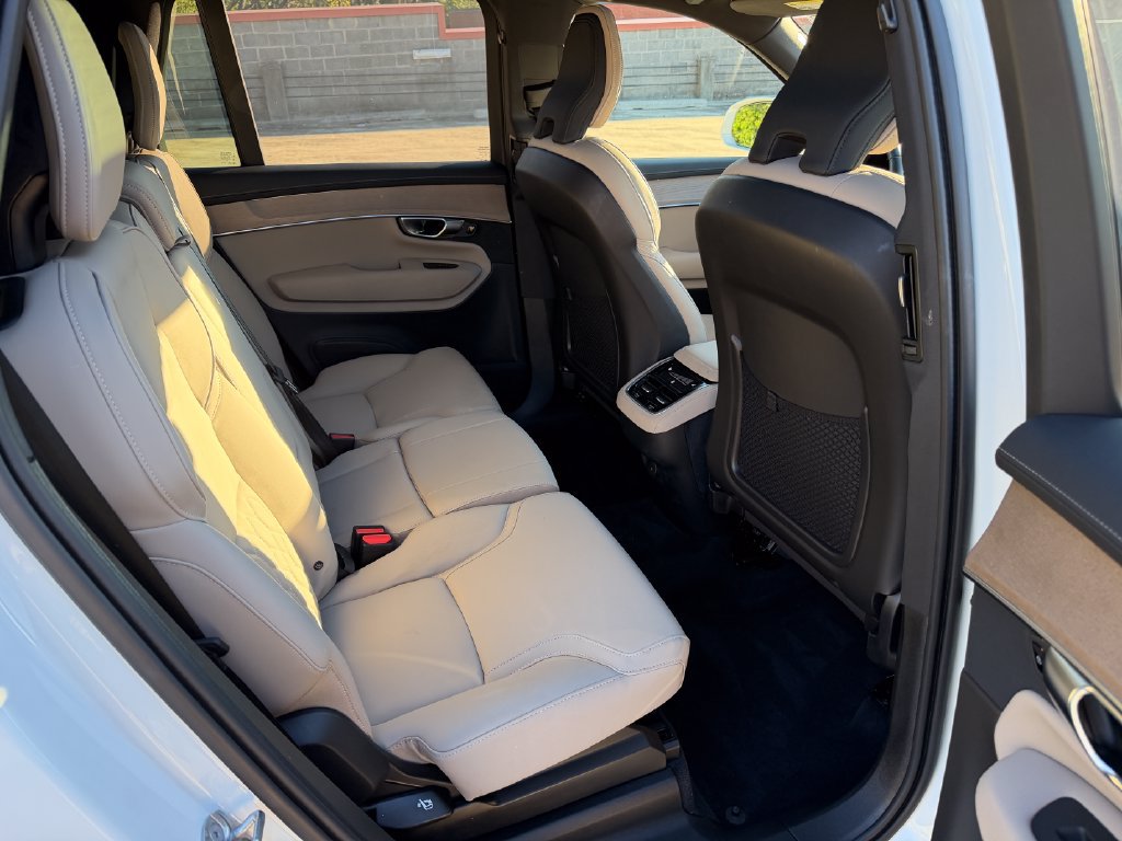 Certified 2026 Volvo XC90 B6 Plus w/ Protection Package Premier AWD/4WD image 29