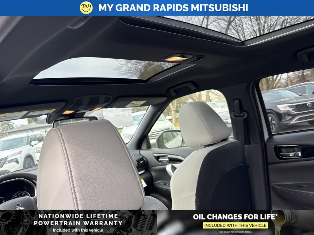 New 2026 Mitsubishi Eclipse Cross SEL AWD/4WD image 17
